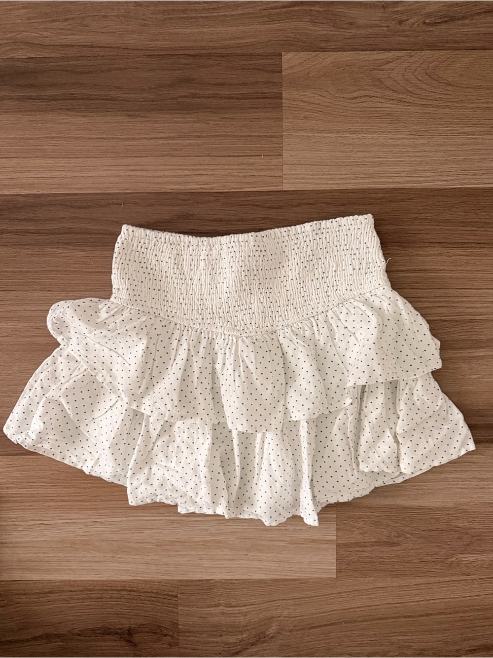 Women’s White Polka Dot Ruffle Mini Skirt